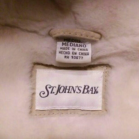 St. John's Bay leather coat - Picture 2 of 3